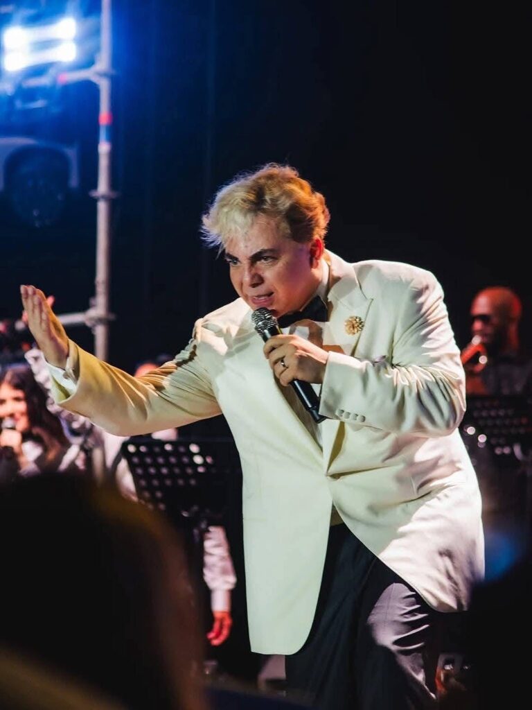Cristian Castro y su extraña ‘terapia’: testigo revela que el cantante le daba pipí a sus amigos