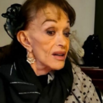 Lucha Villa en sus años de gloria en la música mexicana.